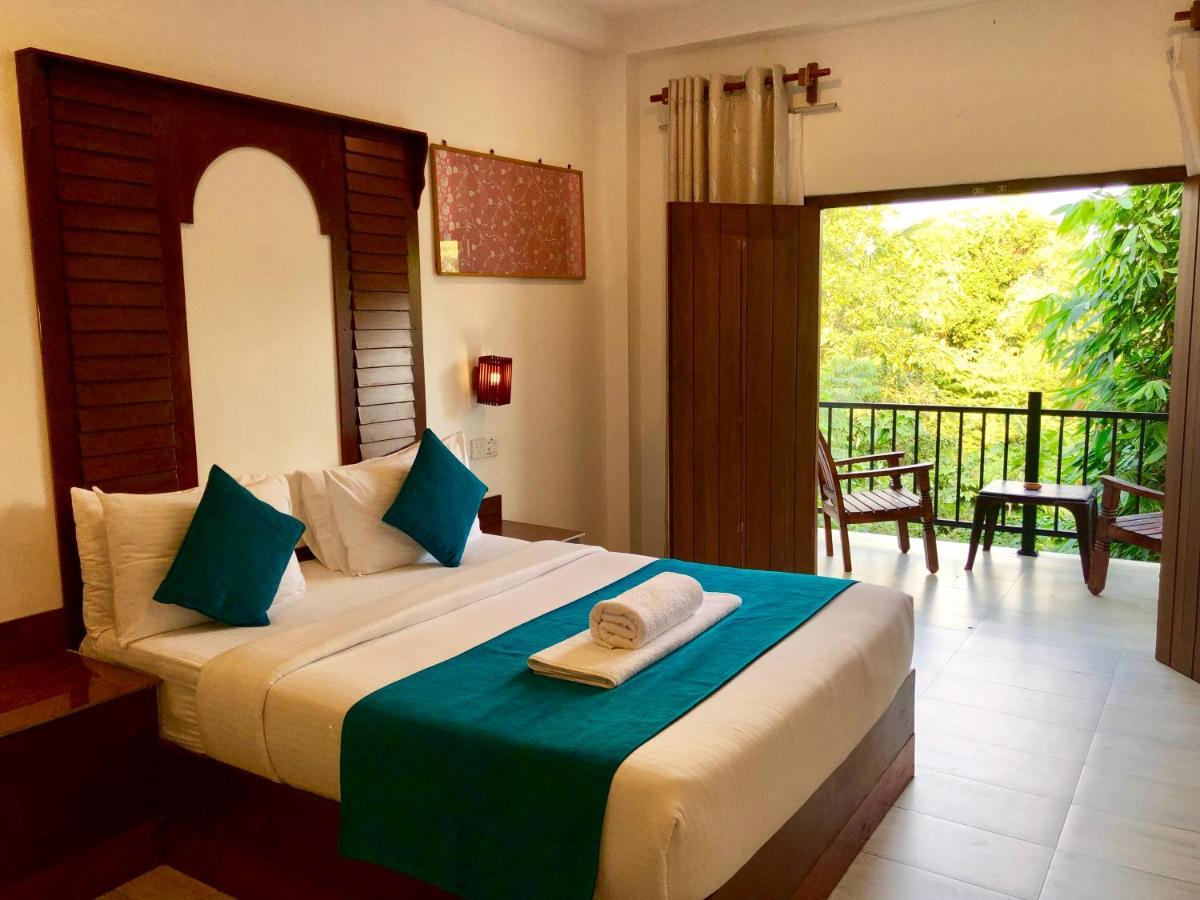 Sundaras Resort & Spa Dambulla Exterior photo