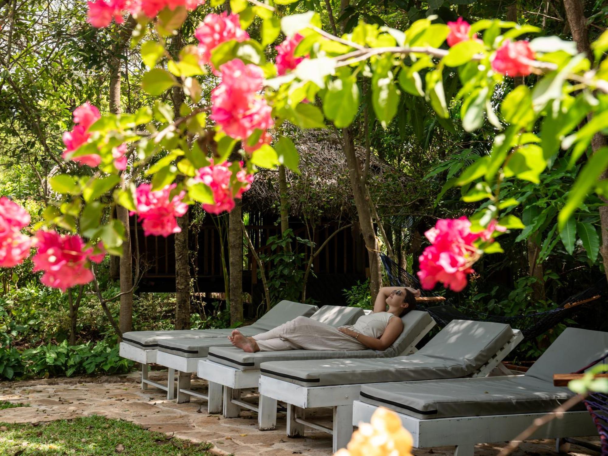 Sundaras Resort & Spa Dambulla Exterior photo